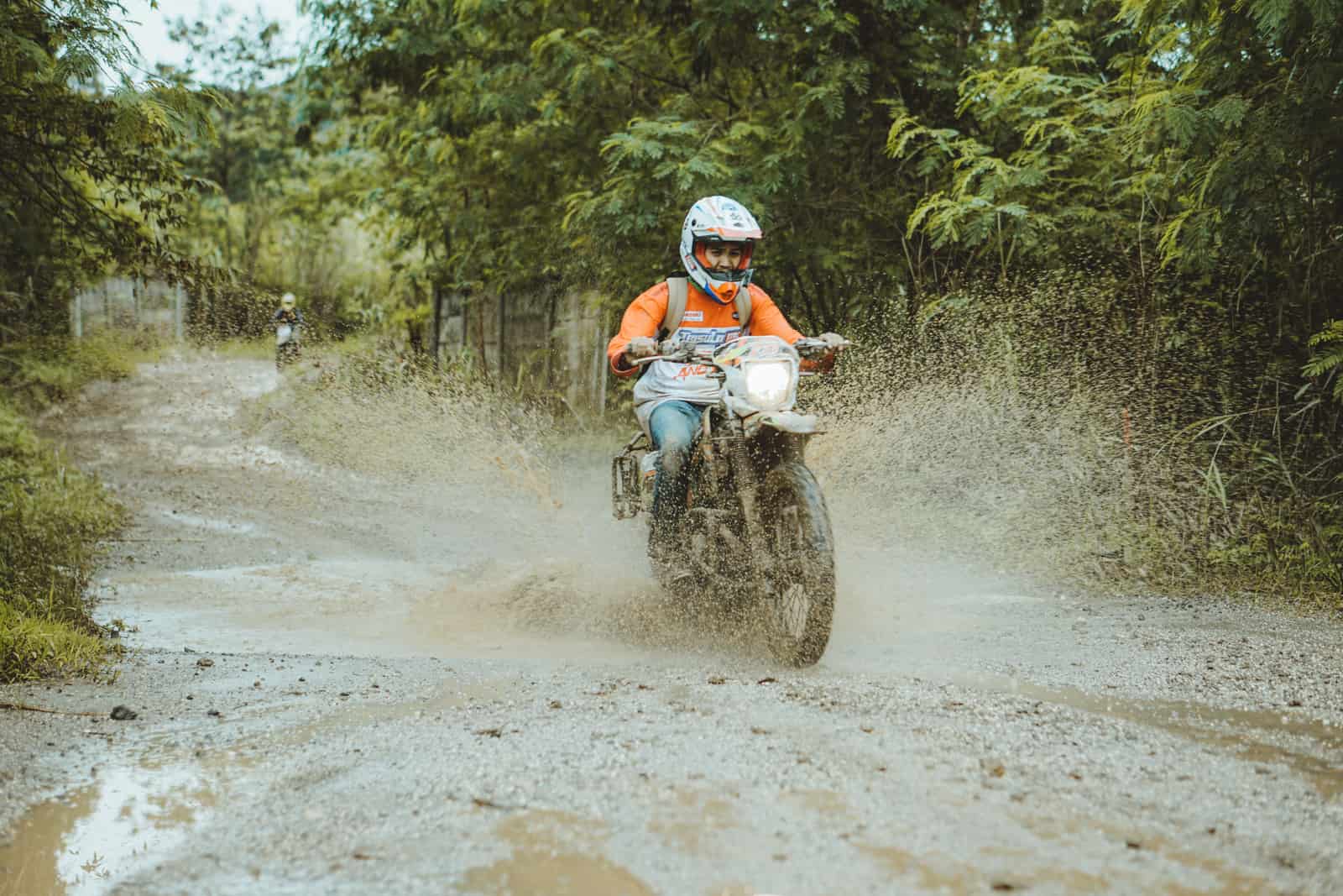 Adventure motorcycle helmet with prominent vents